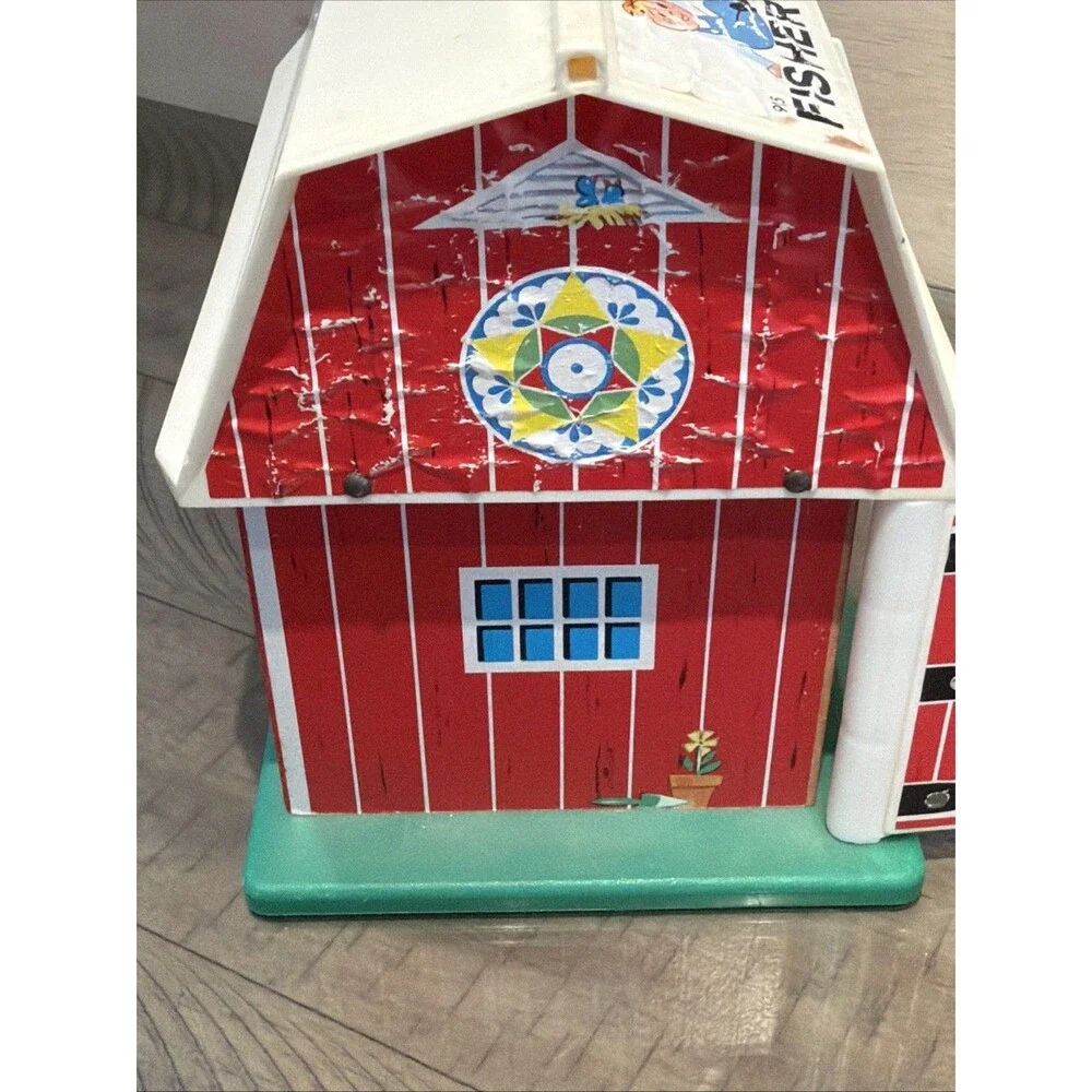 Vtg Fisher Price Little People Play Family Farm 915 near complete READ